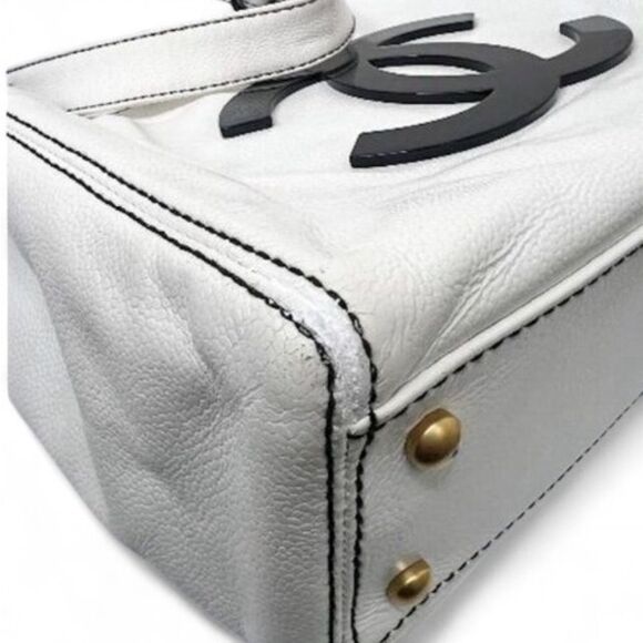 Rare Vintage CHANEL Black and White CC Logo Chain Dual Top Handle Tote - Picture 12 of 16